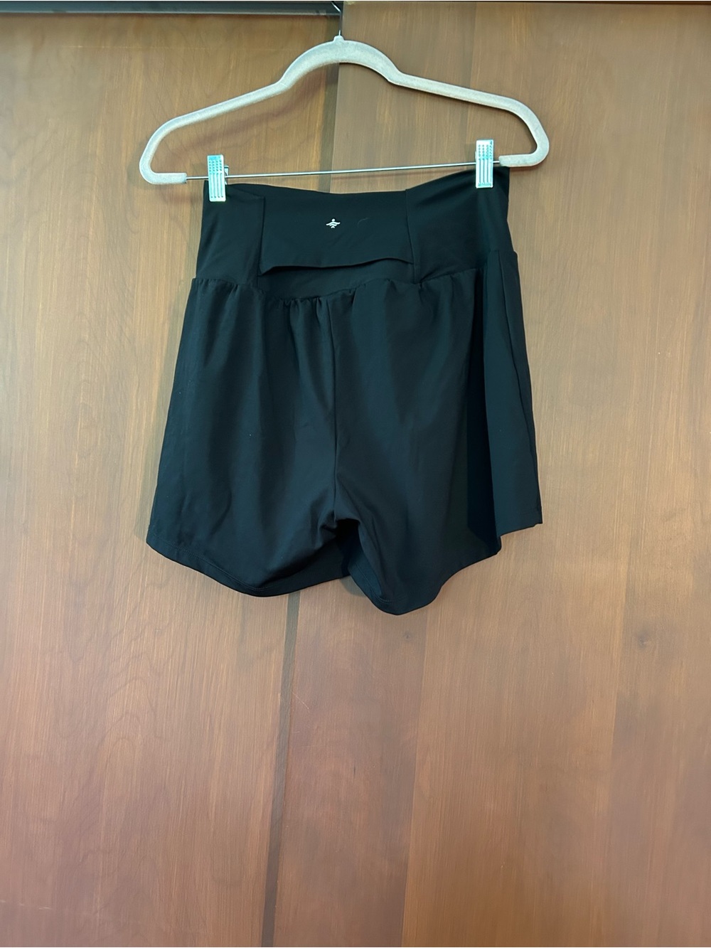 HALARA Black Shorts - Picture 4 of 5